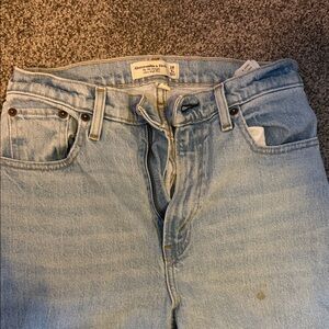 Abercrombie & Fitch Curve Love Washed Light Blue Relaxed Jeans